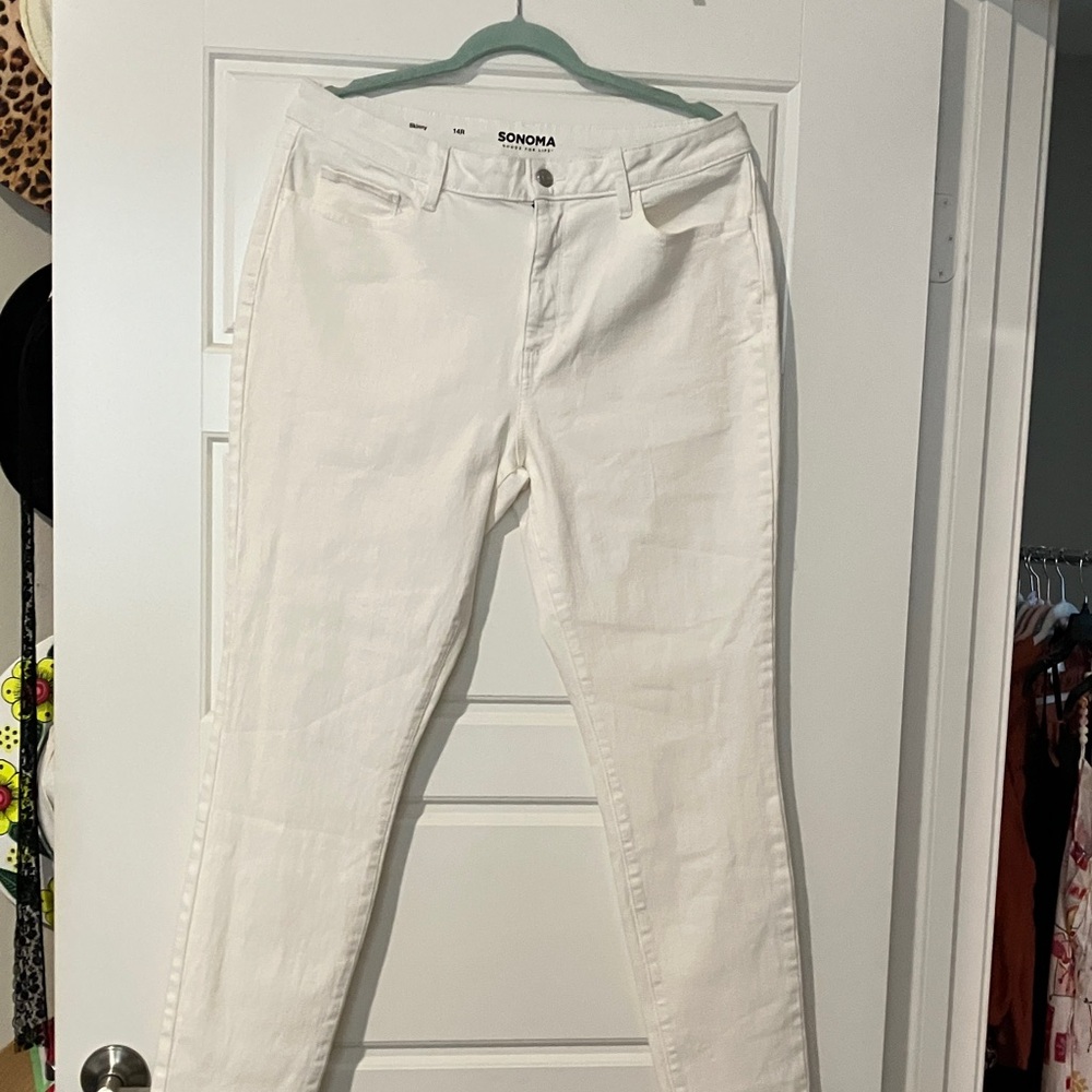 Sonoma skinny jeans